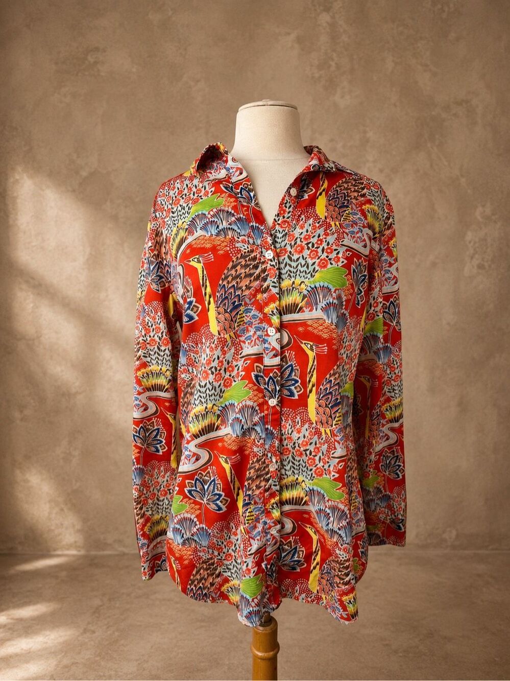 J. McLaughlin Sz M Lois Shirt Peacock Patterned Button Up